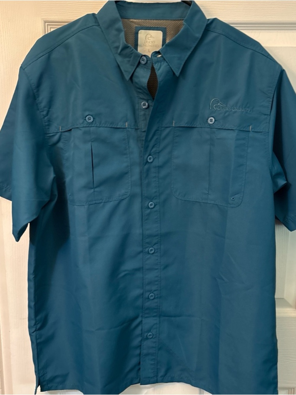 Columbia Men’s Teal Short Sleeve Button-Down Shirt